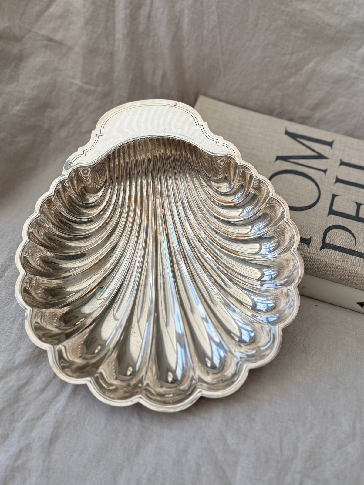 Vintage Very Large Silver Plated Oyster Clam Shell Dish