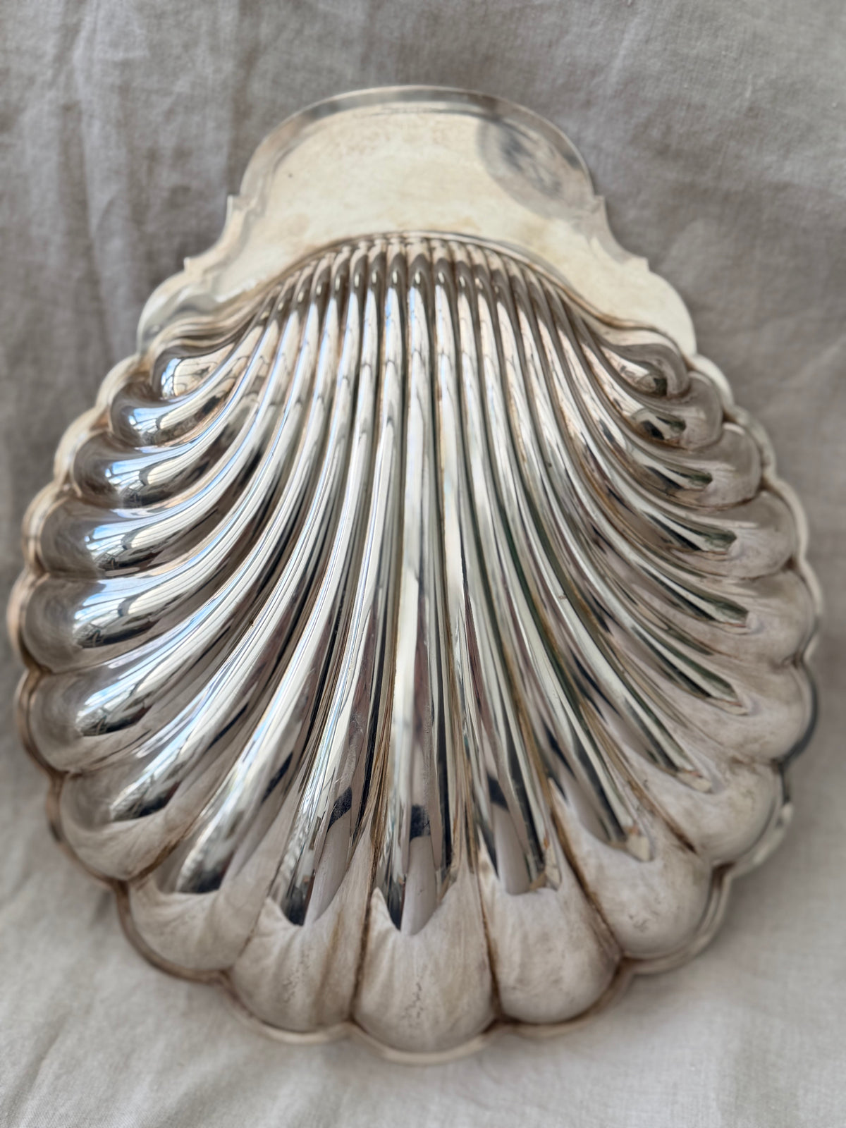 Vintage Very Large Silver Plated Oyster Clam Shell Dish