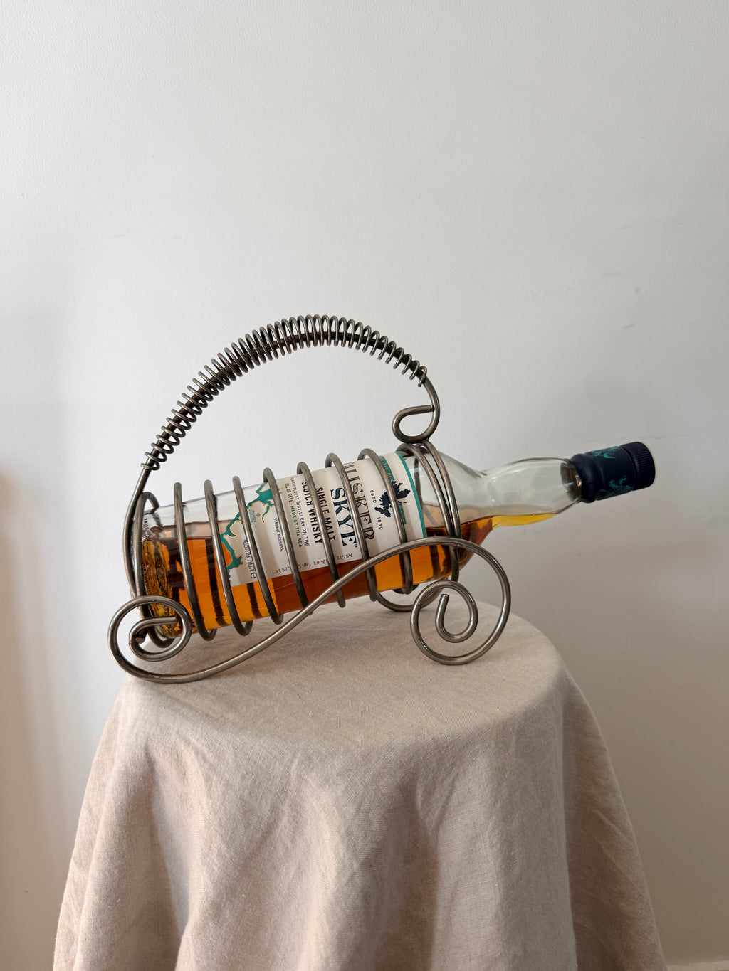 Vintage Style Wine Holder Stainless Steel Curl Classico Spiral
