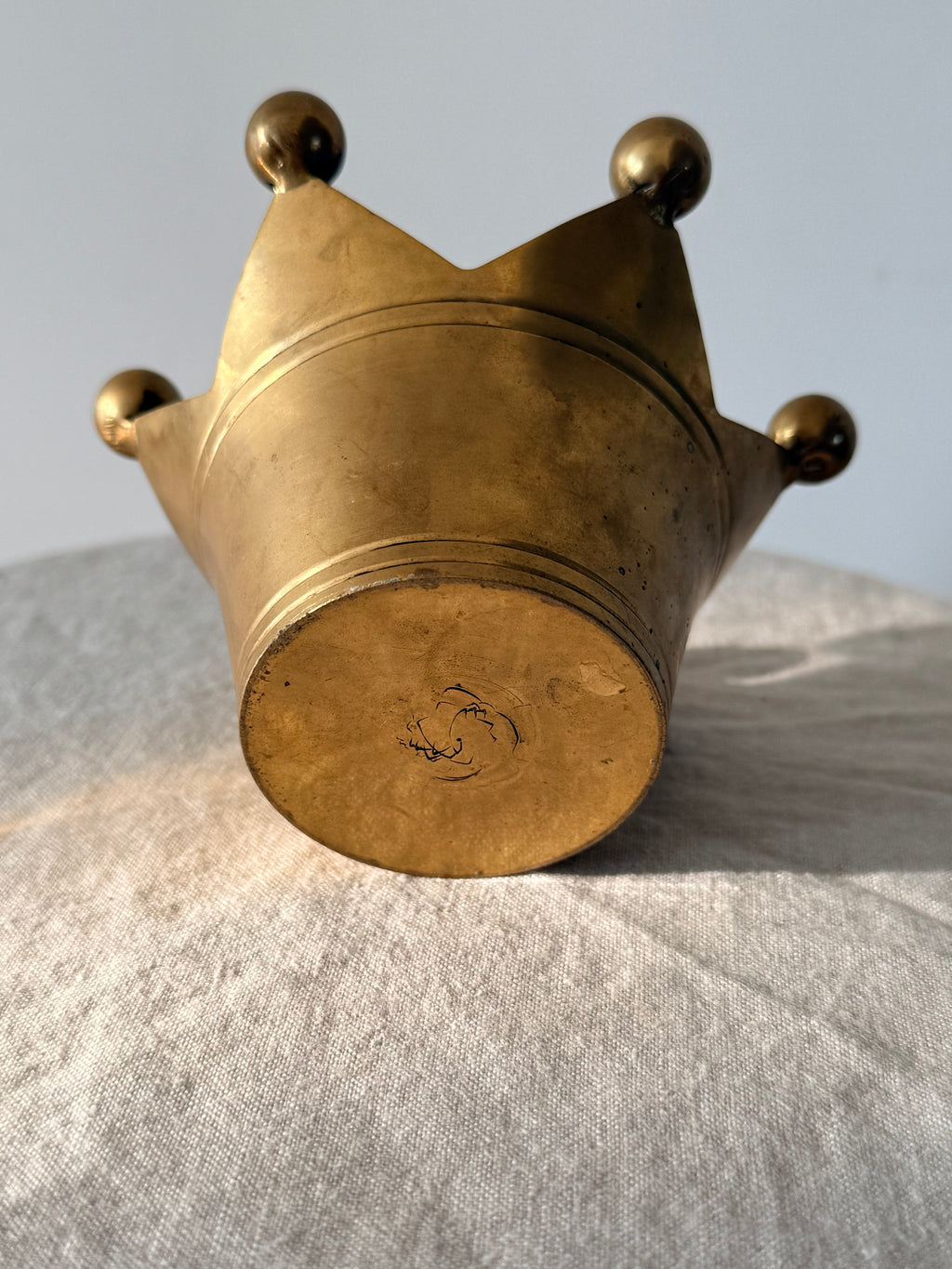Brass Crown Tealight Candle Holder Medium