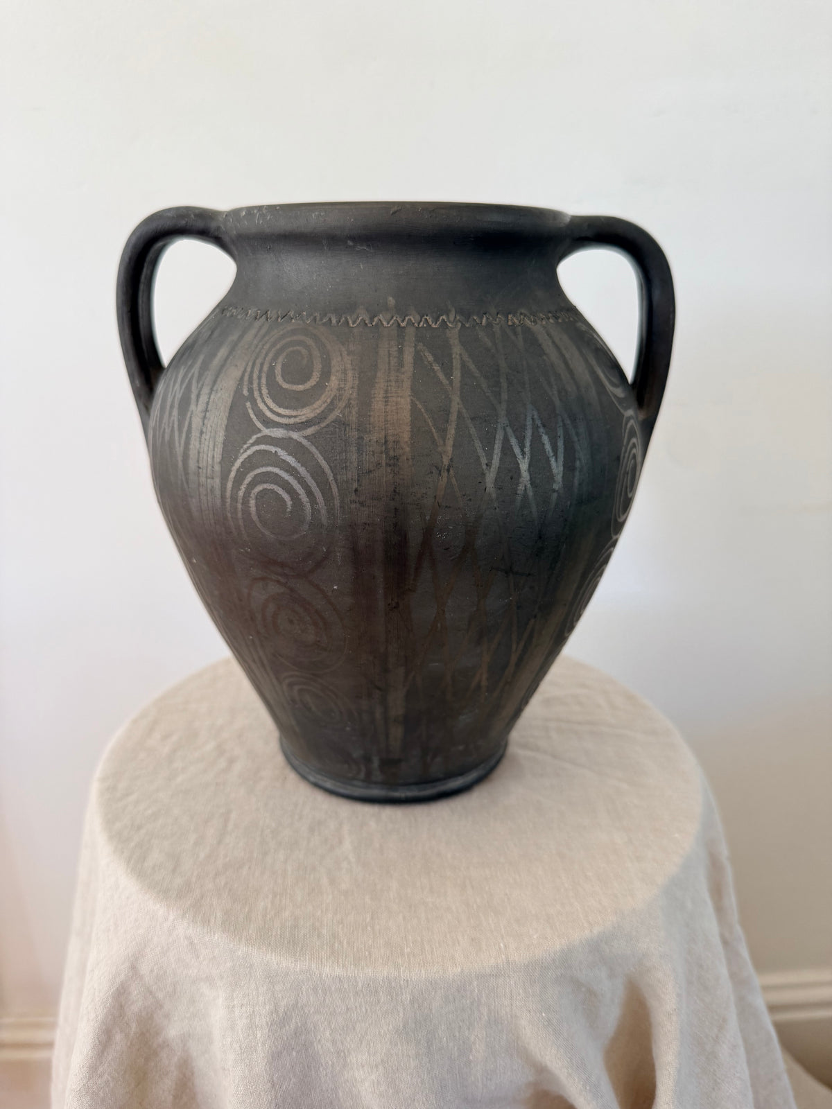 Vintage Handmade Romanian Folk Pot Black