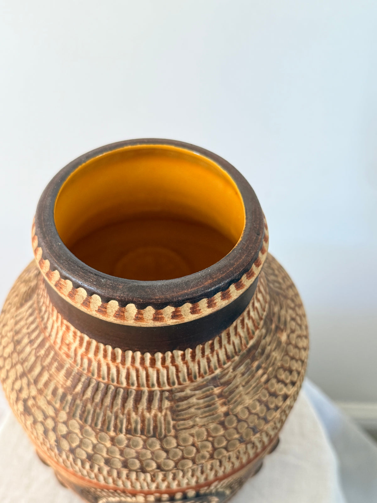 Vintage West German Pot 545-25